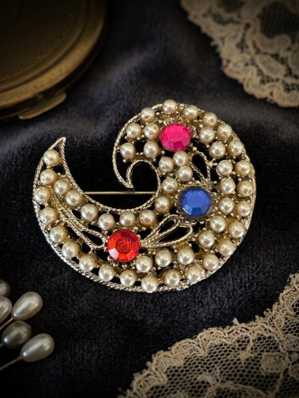 Vintage Large Y2K Maximalist Crescent Brooch